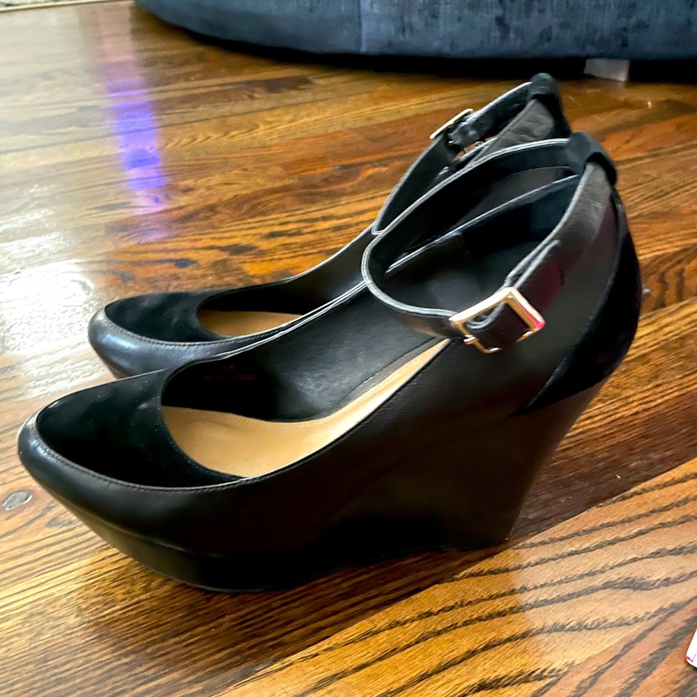 Ankle Strap Wedge-Leather & Suede - Picture 3 of 7